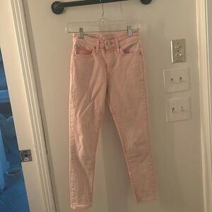 Levi’s Skinny Jeans- Light Pink